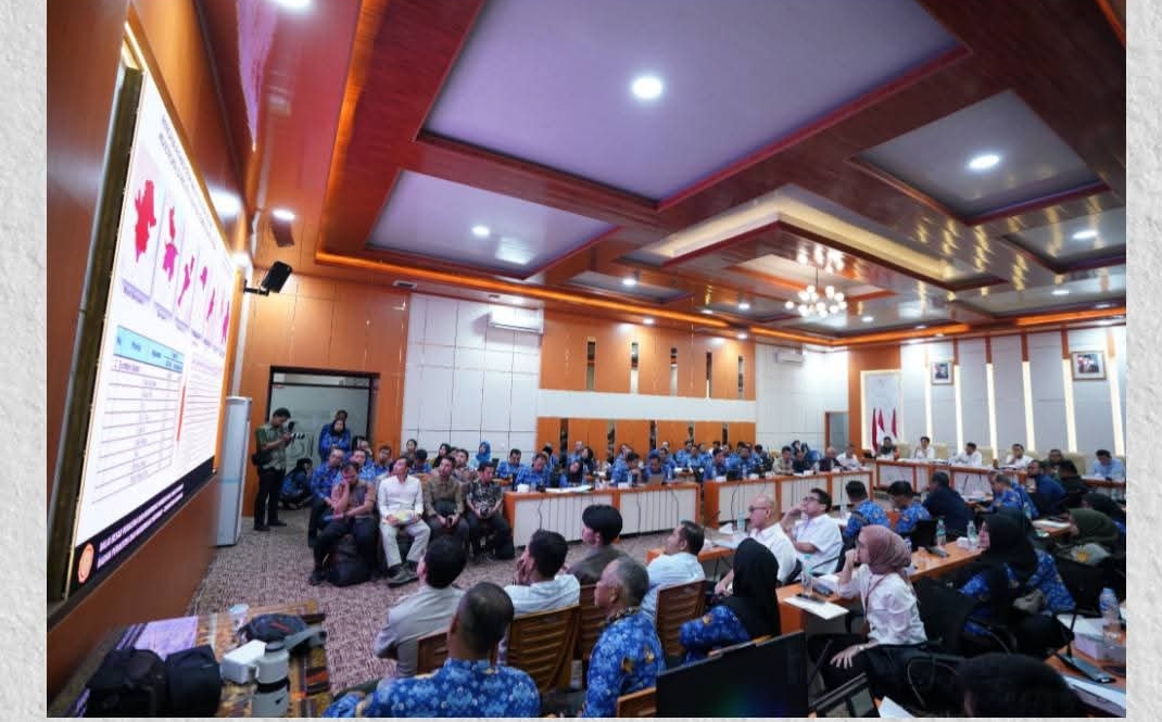 Siap Sukseskan Swasembada Pangan Nasional di Daerah Bupati Panca Membuka Rapat Koordinasi Percepatan Cetak Sawah Rakyat